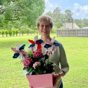 Meet your Posher, Lisa